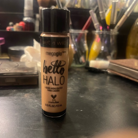 Wet n Wild megaglo hello Halo liquid highlighter - Picture 1 of 1